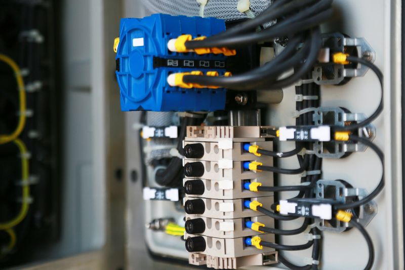 Breaker Box Wiring detail